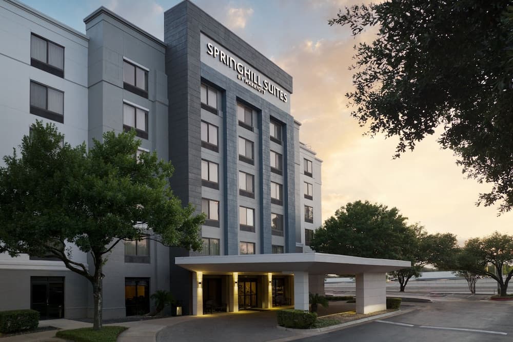 SpringHill Suites by Marriott Austin South featured exterior or lobby in Austin, TX — similar hotel