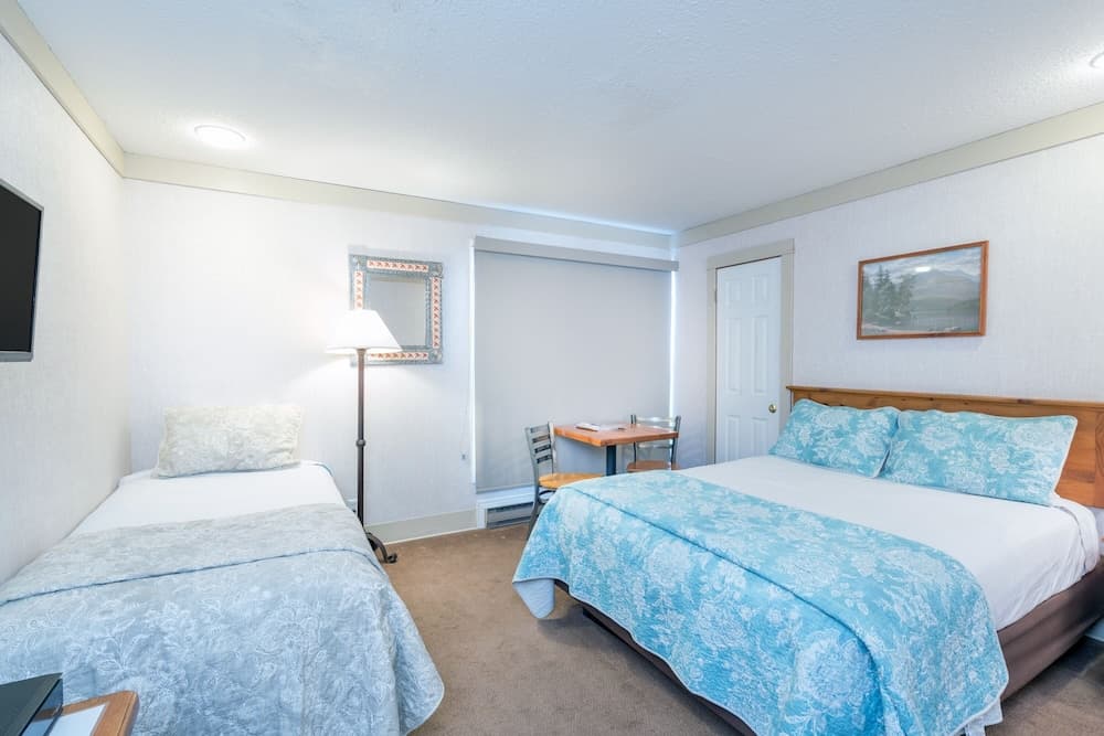 Mountainside Inn 119 1 Bedroom Hotel Room by Alpine Lodging Telluride — hotel in Telluride, Colorado