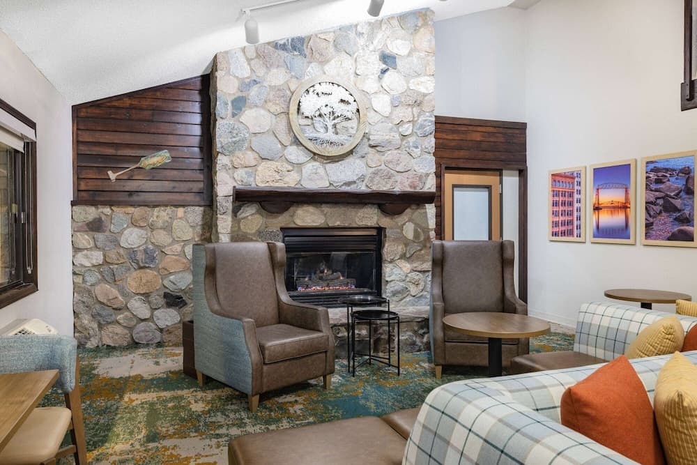 AmericInn by Wyndham Duluth South Black Woods Event Center property views in Duluth, MN — gallery photo 3