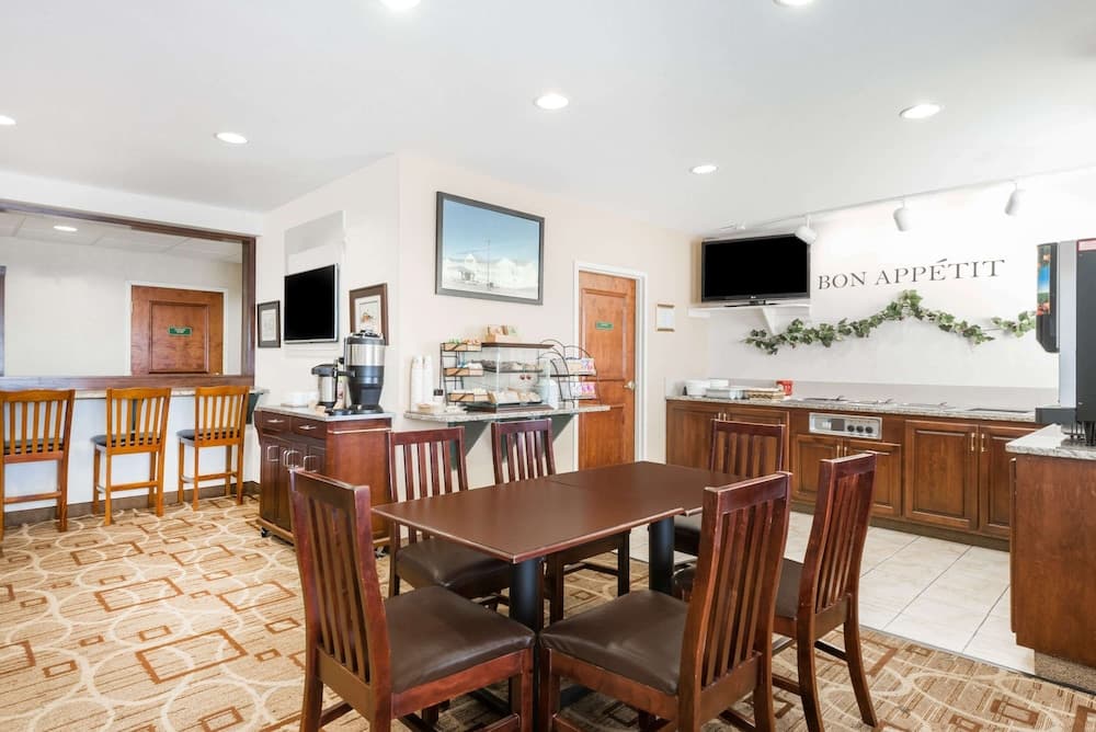 Hawthorn Extended Stay by Wyndham Seville gallery photo in Seville, OH — image 12