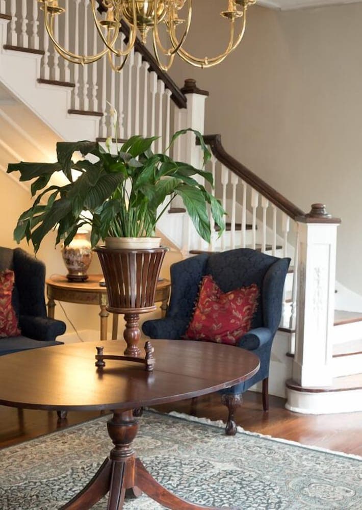 Carriage House Inn gallery photo in Aiken, SC — image 24