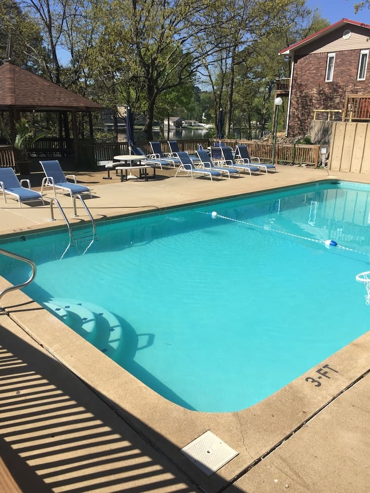 The Wharf Resort interior in Hot Springs, AR — gallery photo 2