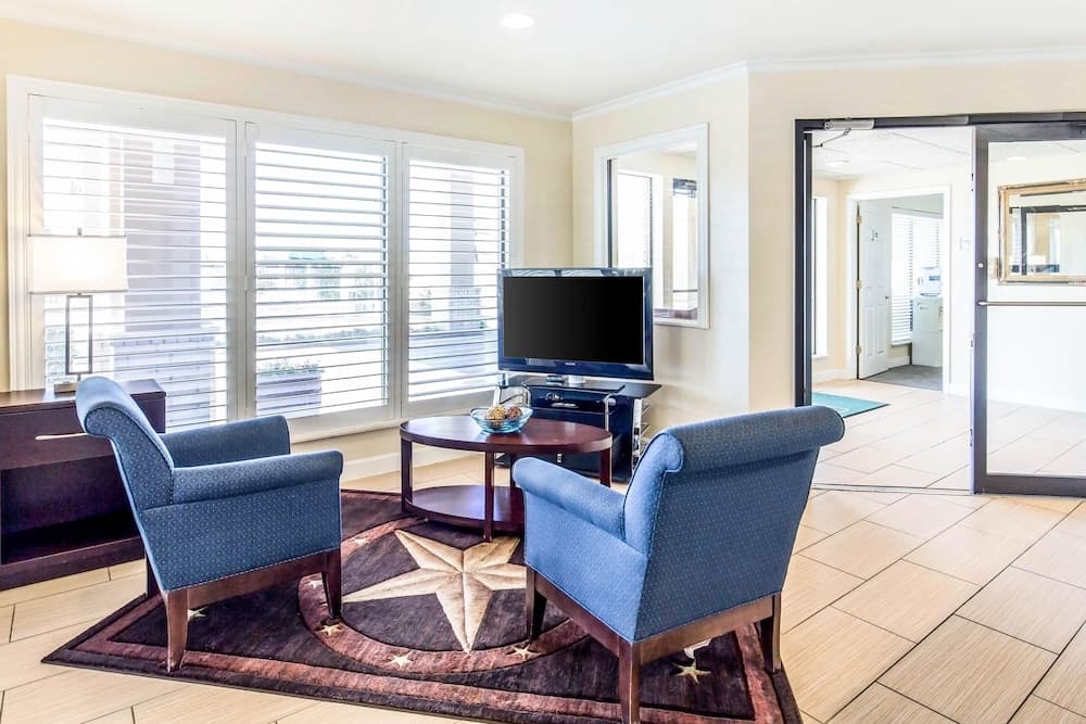 Quality Inn & Suites Abilene North property views in Abilene, TX — gallery photo 3