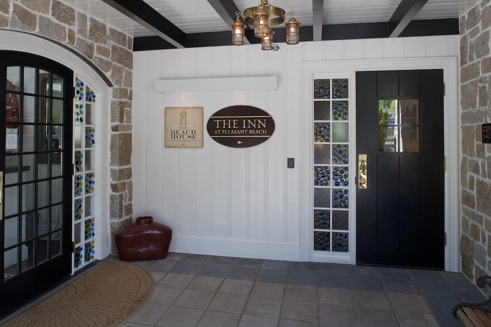 The Inn at Pleasant Beach gallery photo in Bainbridge Island, WA — image 19