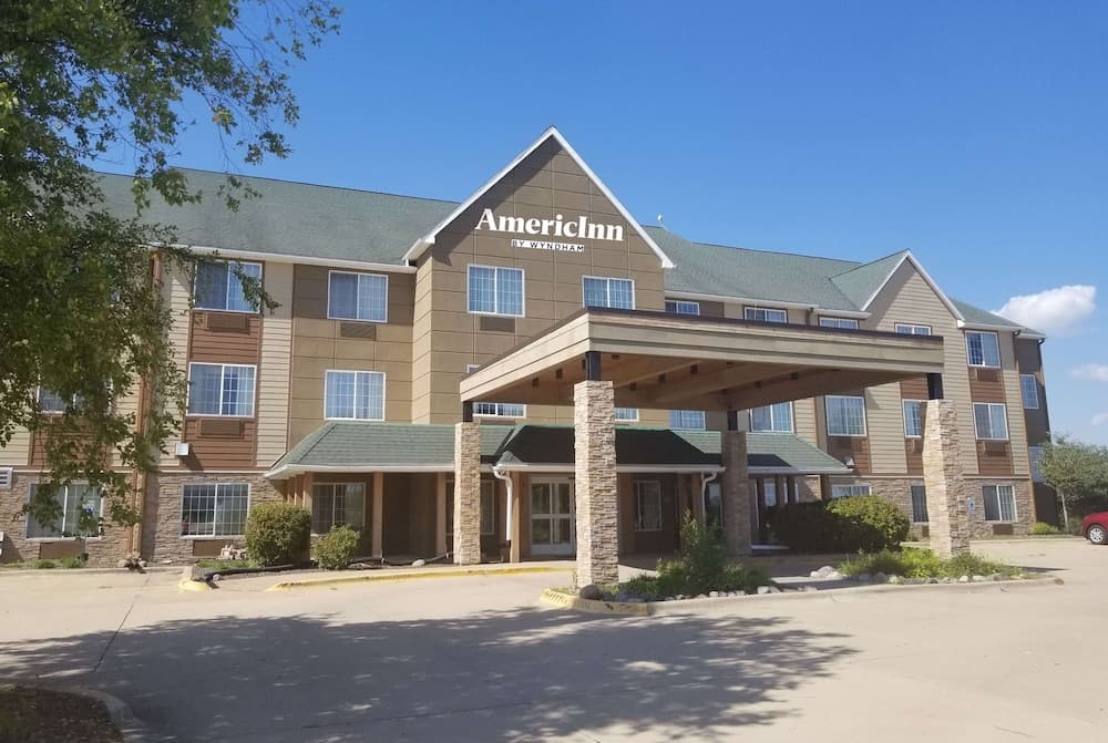AmericInn by Wyndham Galesburg featured exterior or lobby in Galesburg, IL — similar hotel