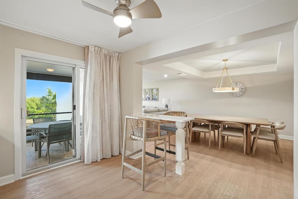 Lighthouse Resort and Club interior in Sanibel, FL — gallery photo 2