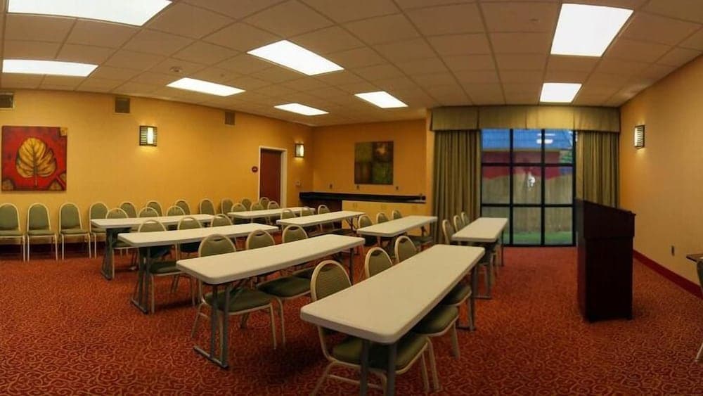Comfort Suites gallery photo in Panama City, FL — image 16