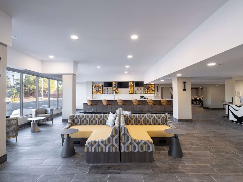 DoubleTree by Hilton Livermore, CA interior in Livermore, CA — gallery photo 2
