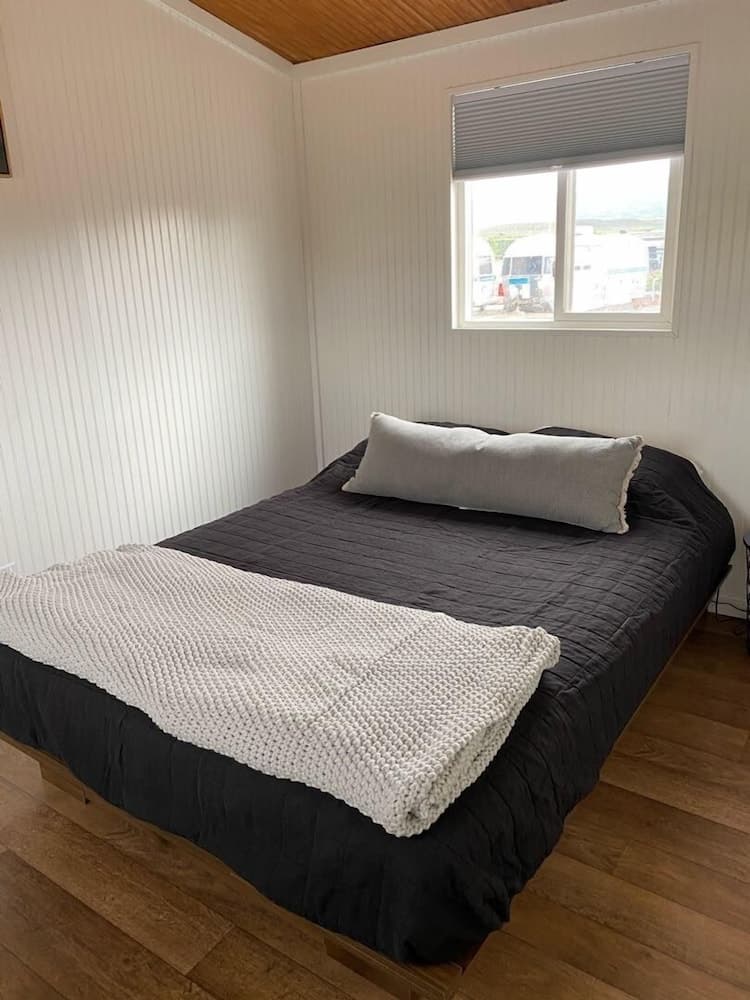 Trail and Hitch Tiny Home Hotel and RV interior in Meeker, CO — gallery photo 2