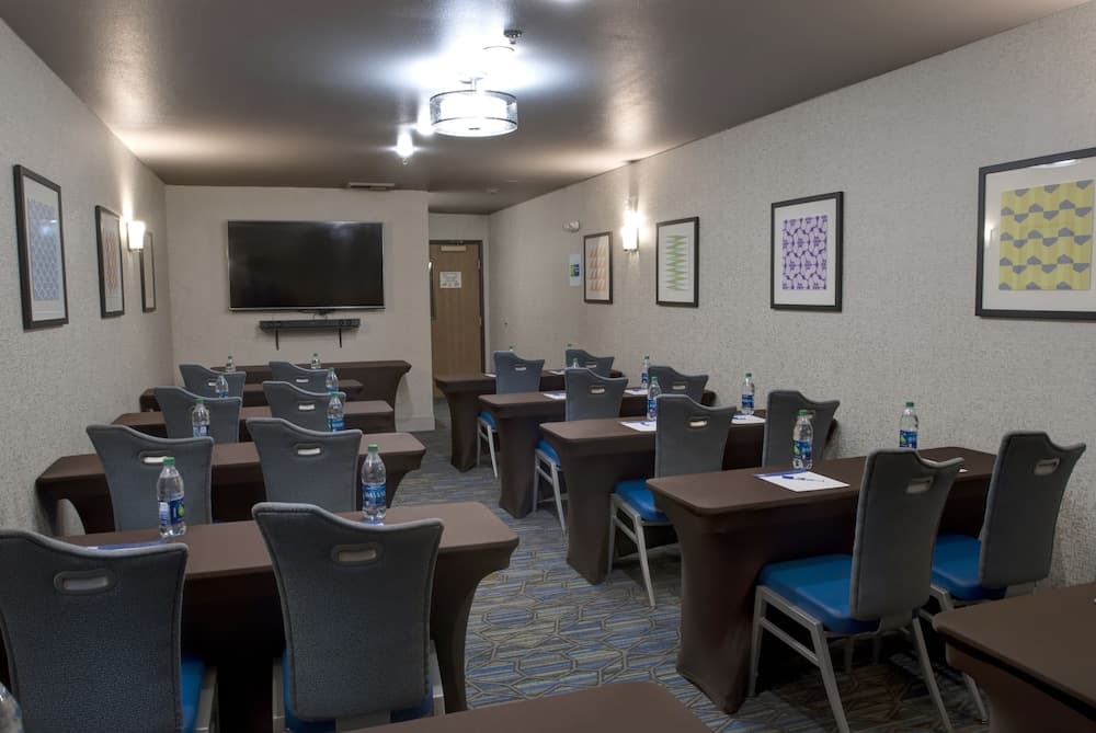 Holiday Inn Express & Suites Interstate 90 by IHG gallery photo in Coeur d'Alene, ID — image 11