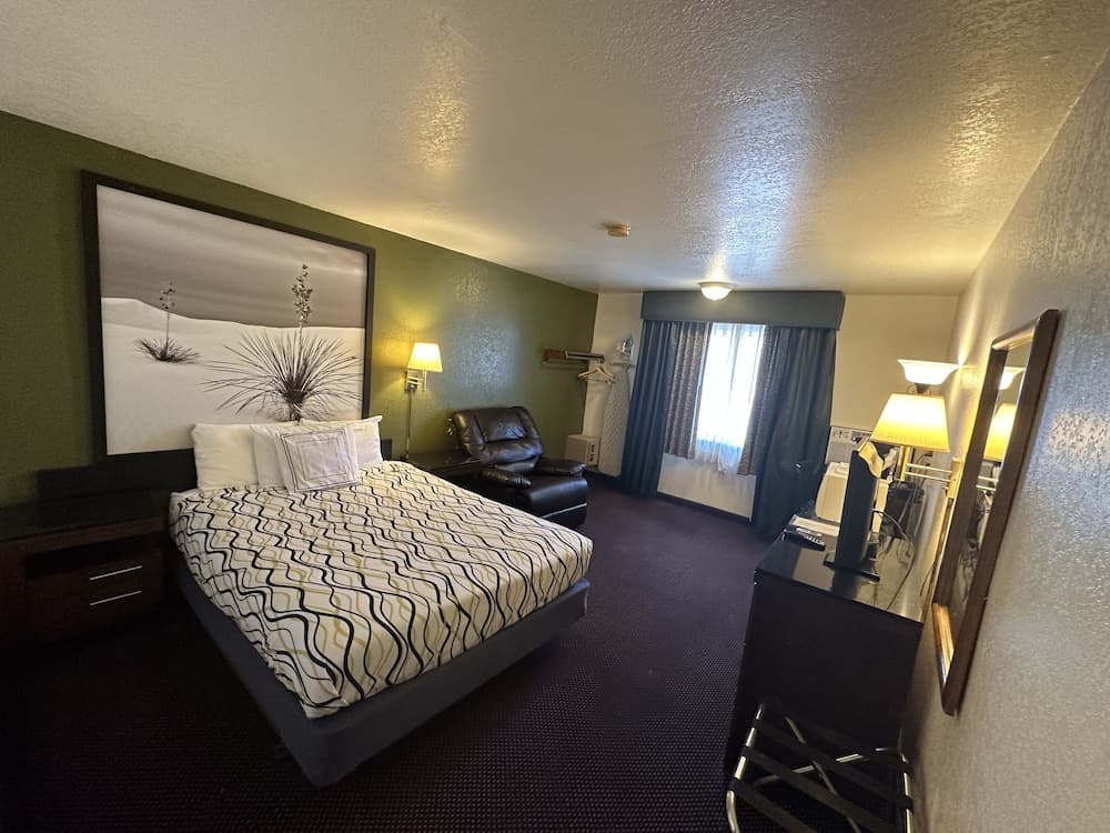 Simple Rewards Inn featured exterior or lobby in Ruidoso, NM — similar hotel