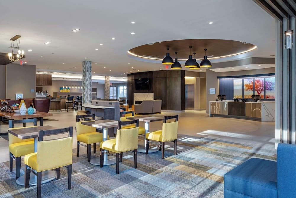 Cambria Hotel Manchester South Windsor gallery photo in South Windsor — image 10