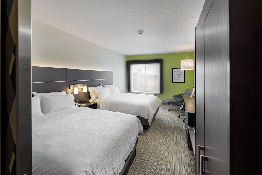 Holiday Inn Express & Suites Yuma by IHG interior in Yuma, AZ — gallery photo 2