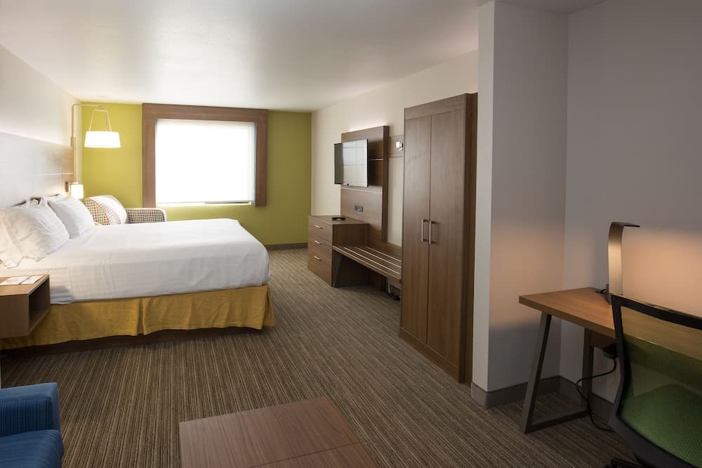 Holiday Inn Express Hotel & Suites Hesperia by IHG gallery photo in Hesperia, CA — image 15