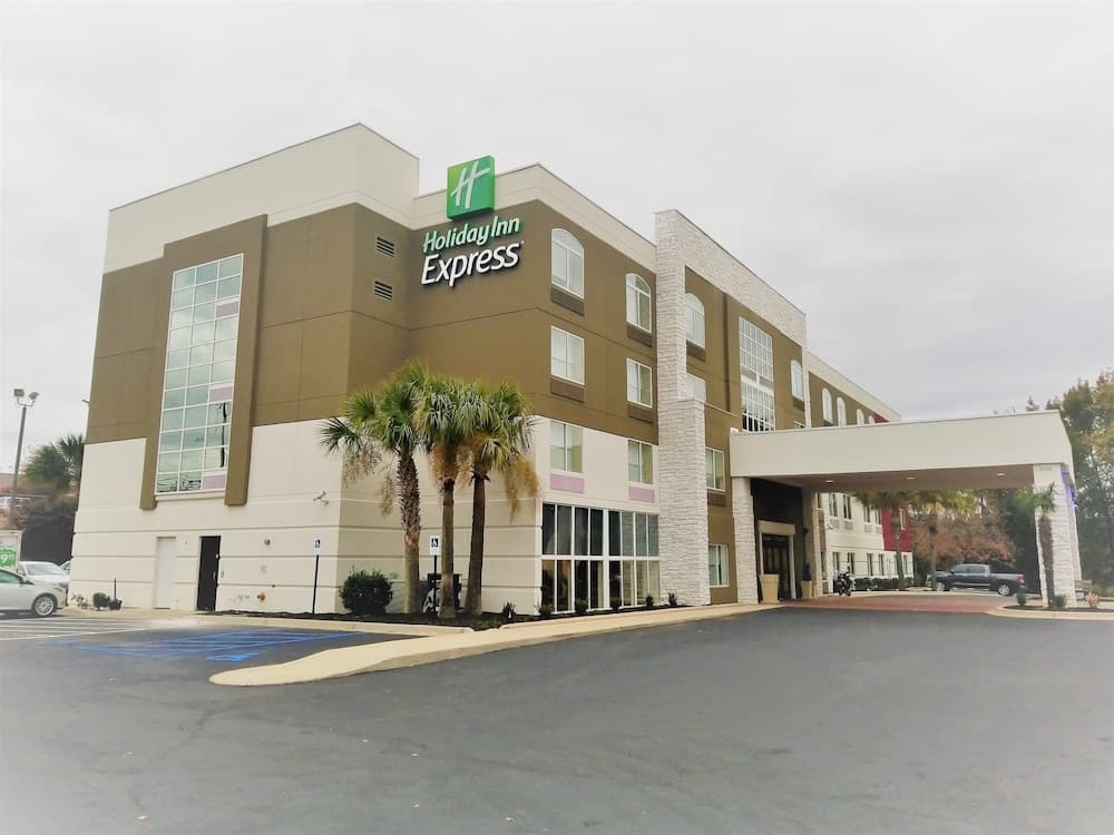 Holiday Inn Express Columbia NE - Fort Jackson by IHG featured exterior or lobby in Columbia, SC — similar hotel