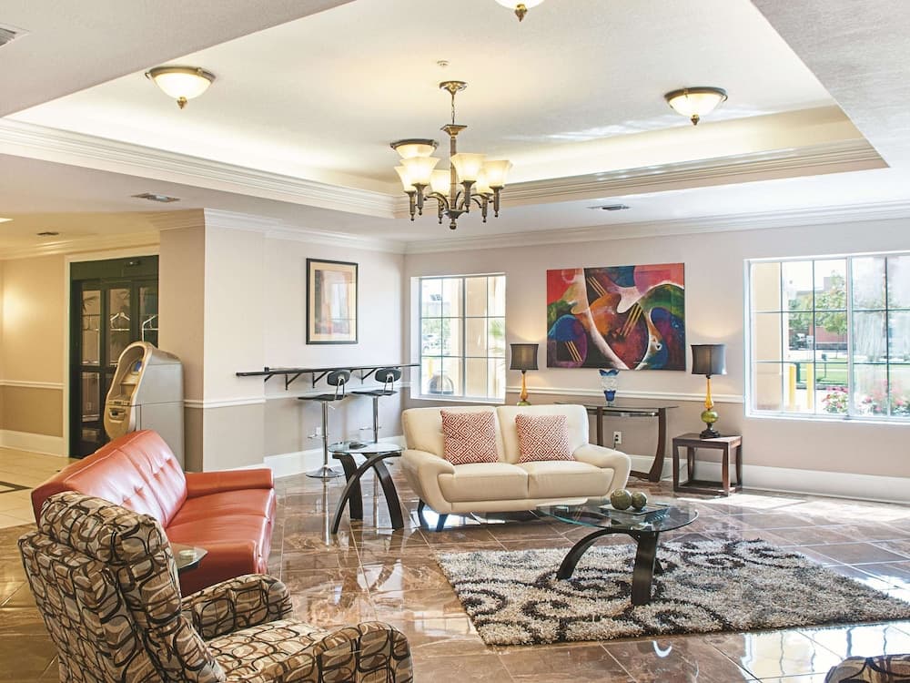 La Quinta Inn & Suites by Wyndham Slidell - North Shore Area gallery photo in Slidell, LA — image 20