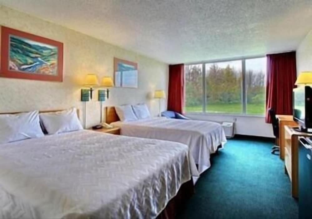 Airport Inn Flint gallery photo in Flint, MI — image 6