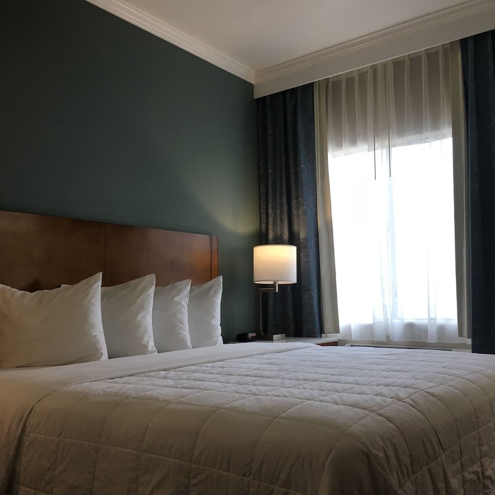 MainStay Suites John Wayne Airport by Choice Hotels gallery photo in Santa Ana, CA — image 70