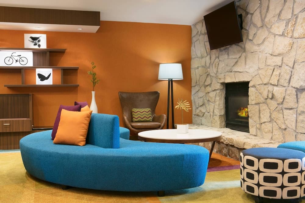 Fairfield Inn by Marriott Manhattan property views in Manhattan, KS — gallery photo 3