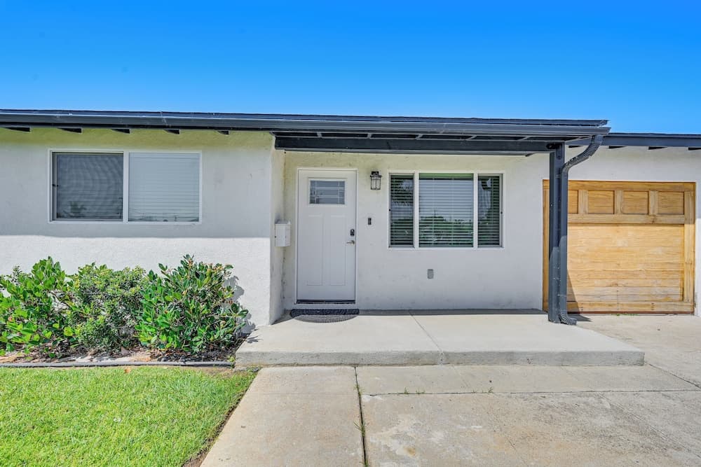 8 Mi to Downtown San Diego: Chic Home w/ Patio — hotel in Chula Vista, California