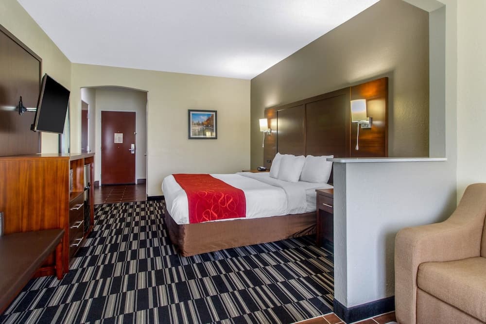 Comfort Suites Danville interior in Danville, KY — gallery photo 2