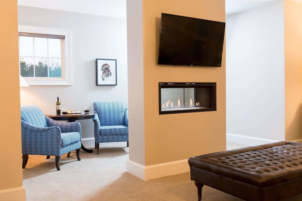 The Grand at Bedford Village Inn gallery photo in Bedford — image 100