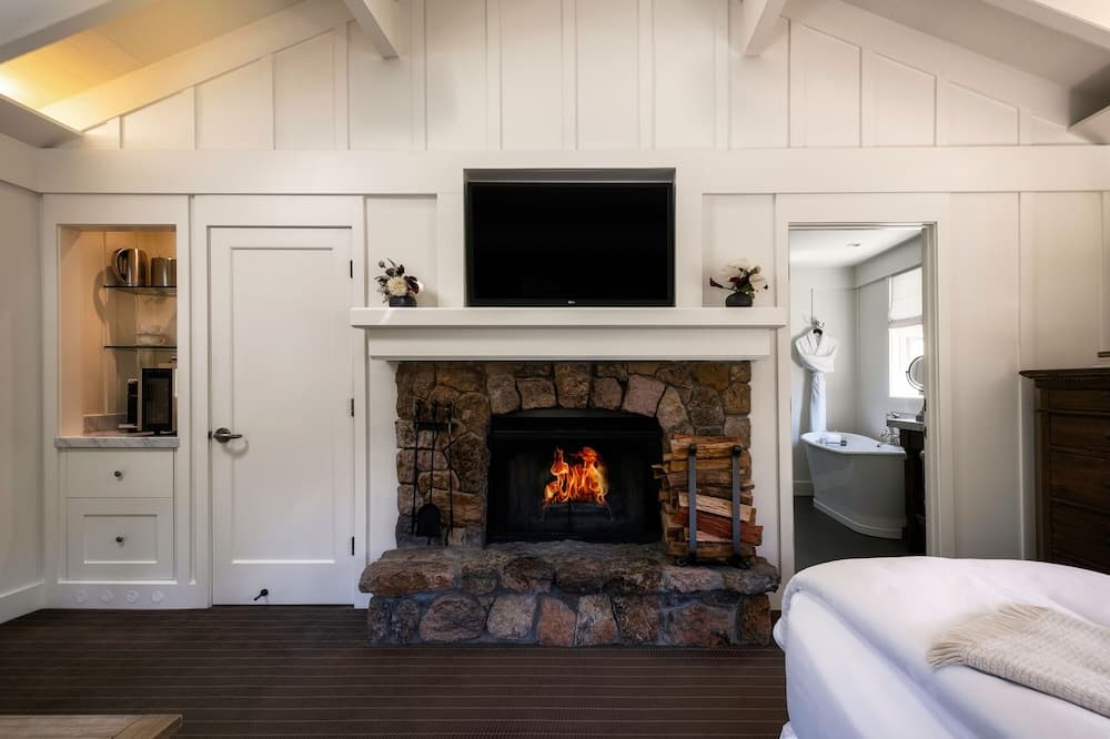 Meadowood Napa Valley property views in St. Helena, CA — gallery photo 3