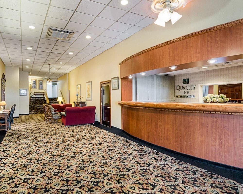Quality Inn Shenandoah Valley property views in New Market, VA — gallery photo 3
