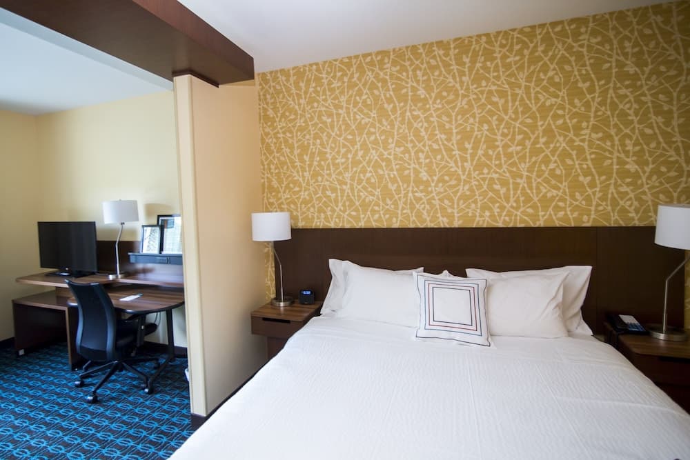 Fairfield Inn & Suites Cambridge property views in Cambridge, OH — gallery photo 3