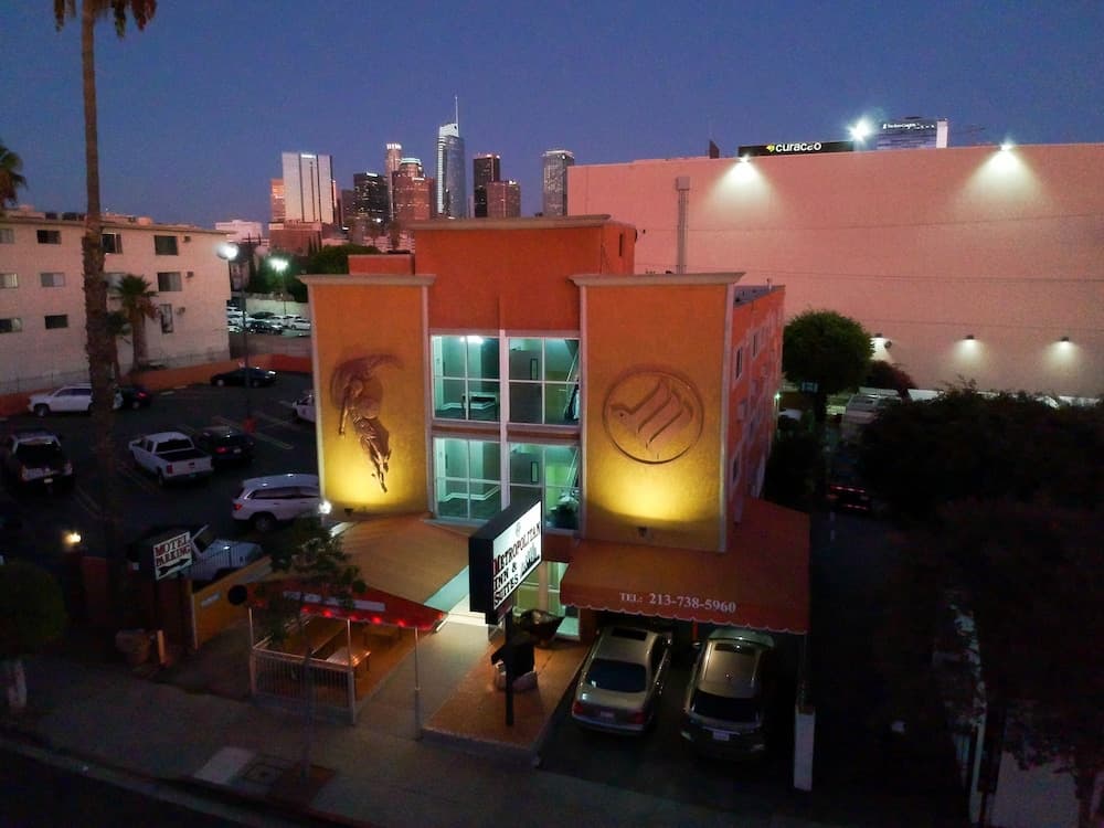 Metropolitan Inn & Suites featured exterior or lobby in Los Angeles, CA — similar hotel