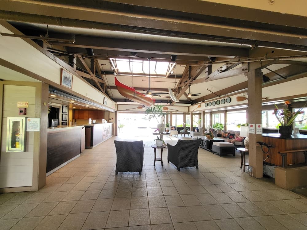 Pono Kai Condos interior in Kapaa, HI — gallery photo 2
