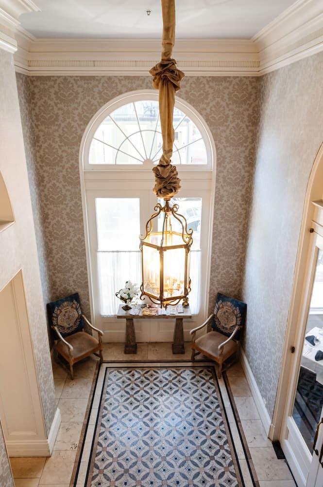 The Lafayette New Orleans By Kasa Living property views in New Orleans, LA — gallery photo 3