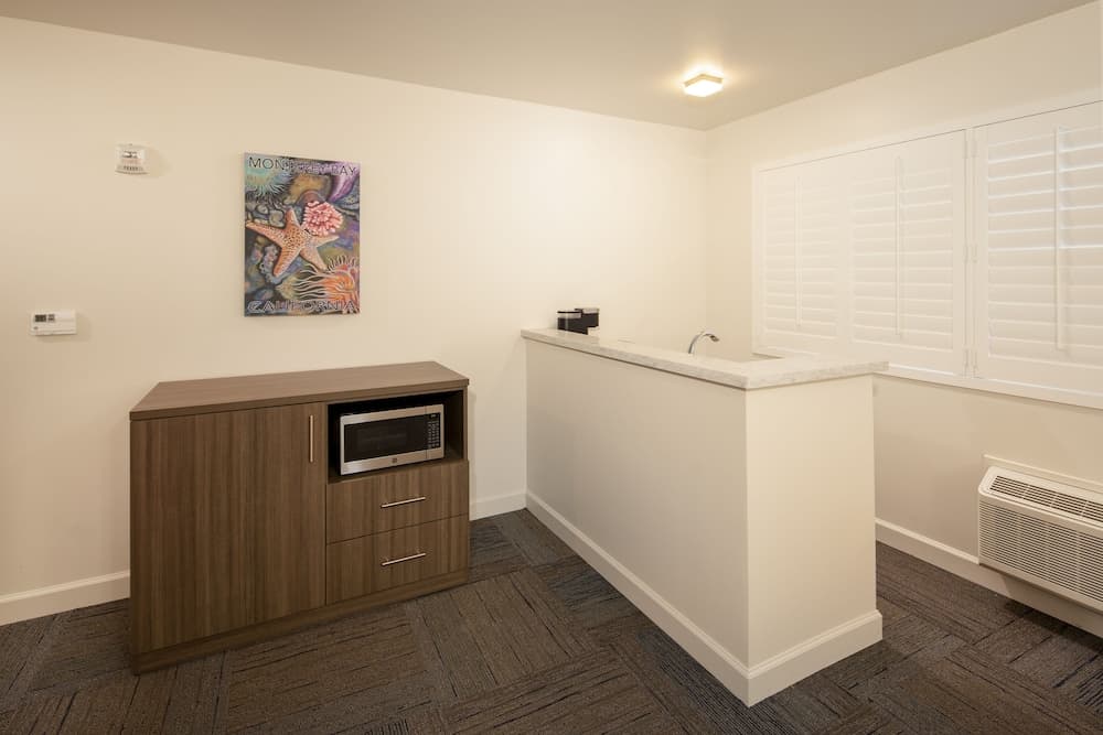 Inn At Moss Landing Point gallery photo in Moss Landing, CA — image 30