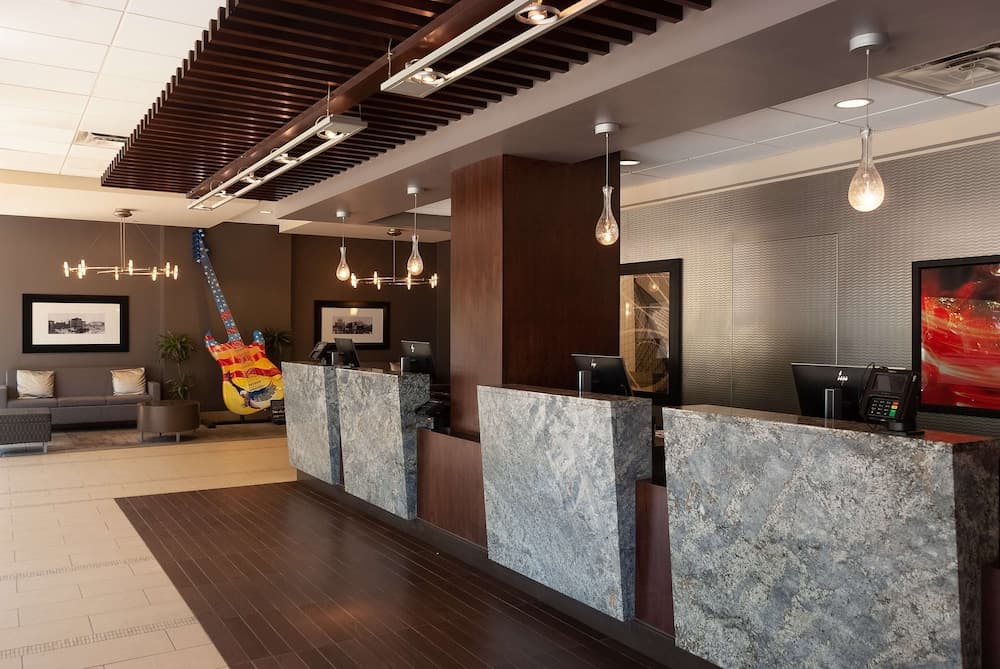 DoubleTree by Hilton Hotel Cleveland Downtown - Lakeside property views in Cleveland, OH — gallery photo 3