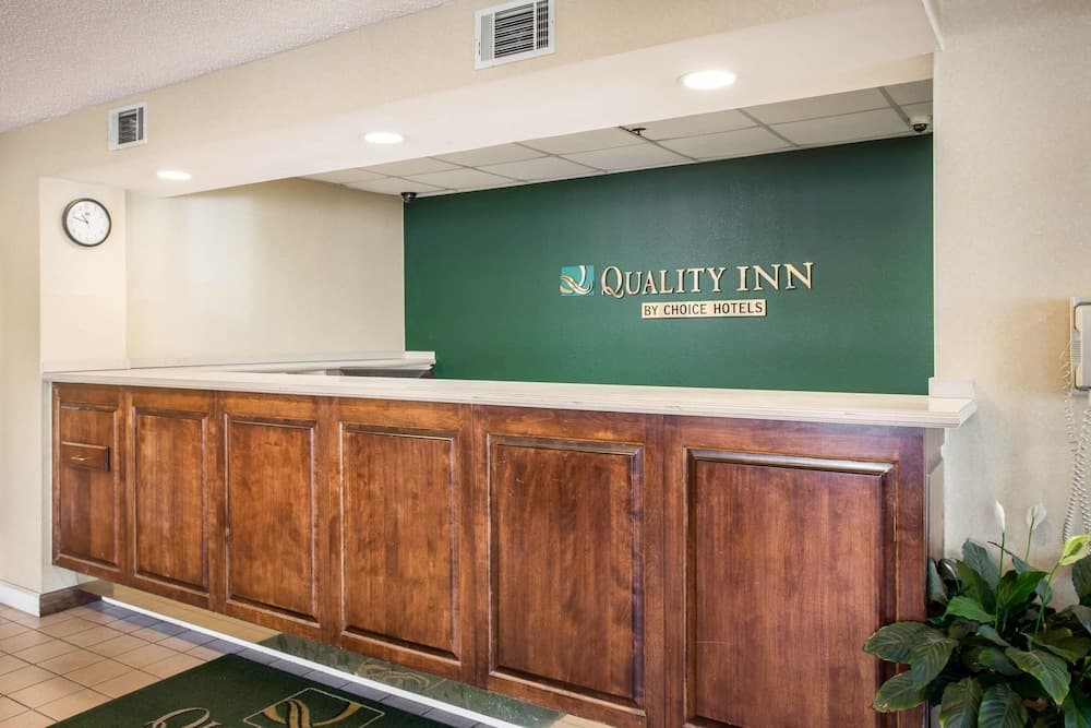 Quality Inn Aiken North interior in Aiken, SC — gallery photo 2