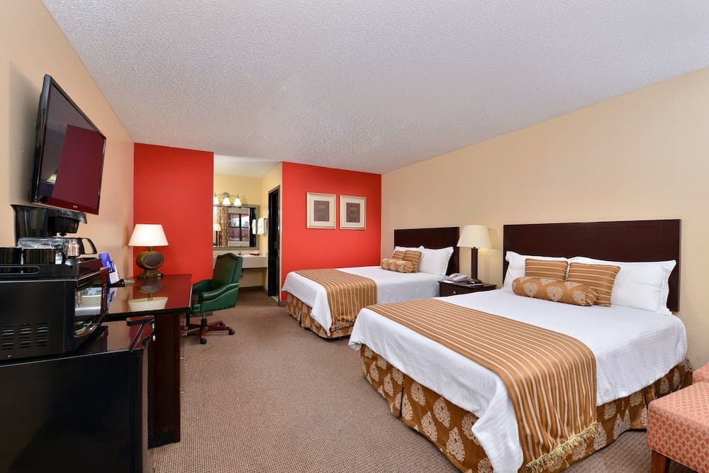 Americas Best Value Inn & Suites Victoria interior in Victoria, TX — gallery photo 2