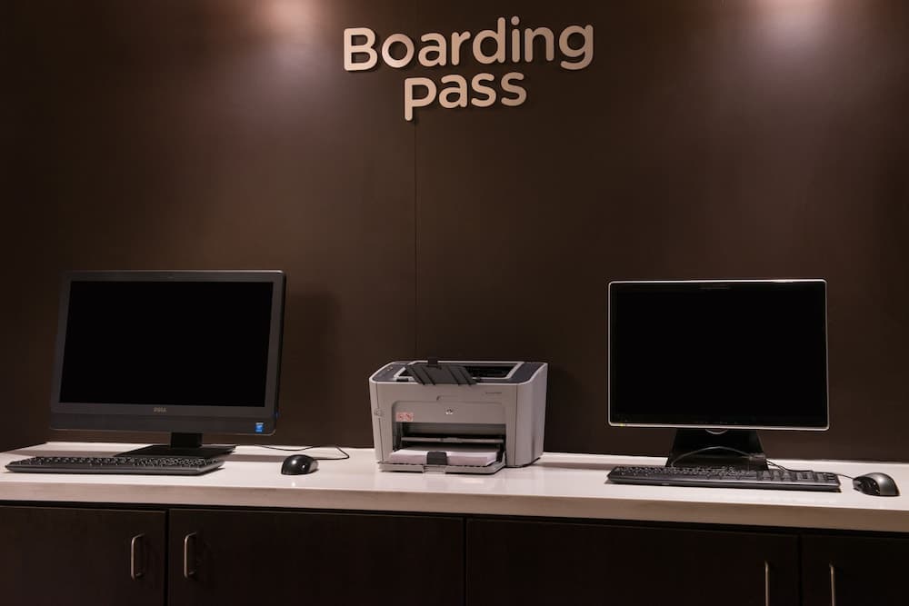 Courtyard Marriott Victorville interior in Hesperia, CA — gallery photo 2