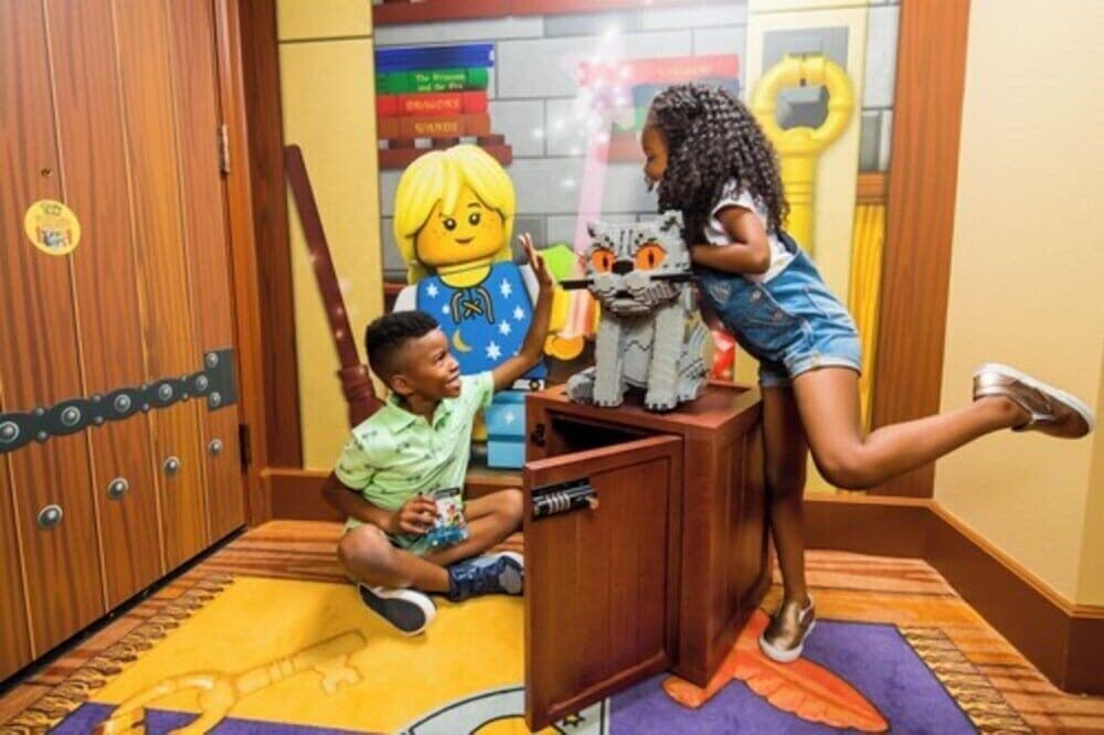 LEGOLAND California Hotel interior in Carlsbad, CA — gallery photo 2