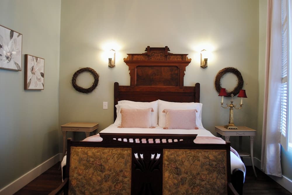 The Lodge at Old City Hall property views in Jefferson City, TN — gallery photo 3