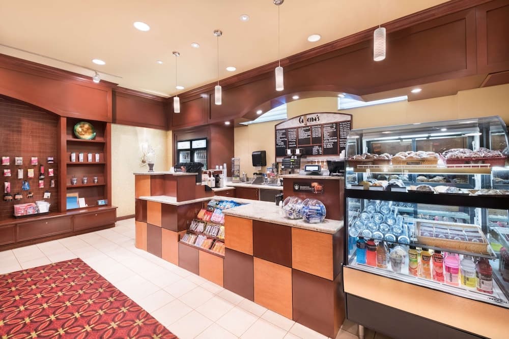 Embassy Suites by Hilton Nashville SE Murfreesboro gallery photo in Murfreesboro, TN — image 9