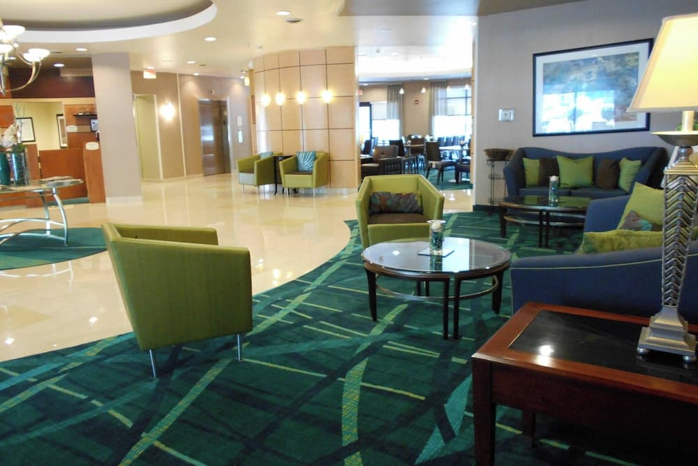 Springhill Suites by Marriott Morgantown interior in Morgantown, WV — gallery photo 2