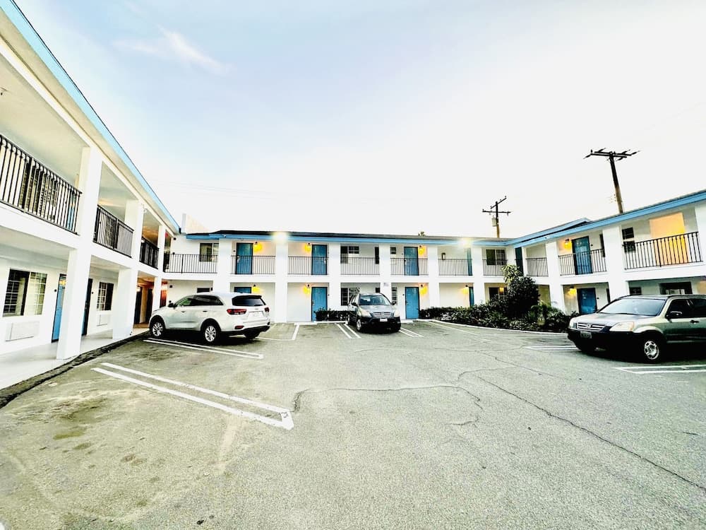 Casa Blanca Hotel - Orange gallery photo in Orange, CA — image 39
