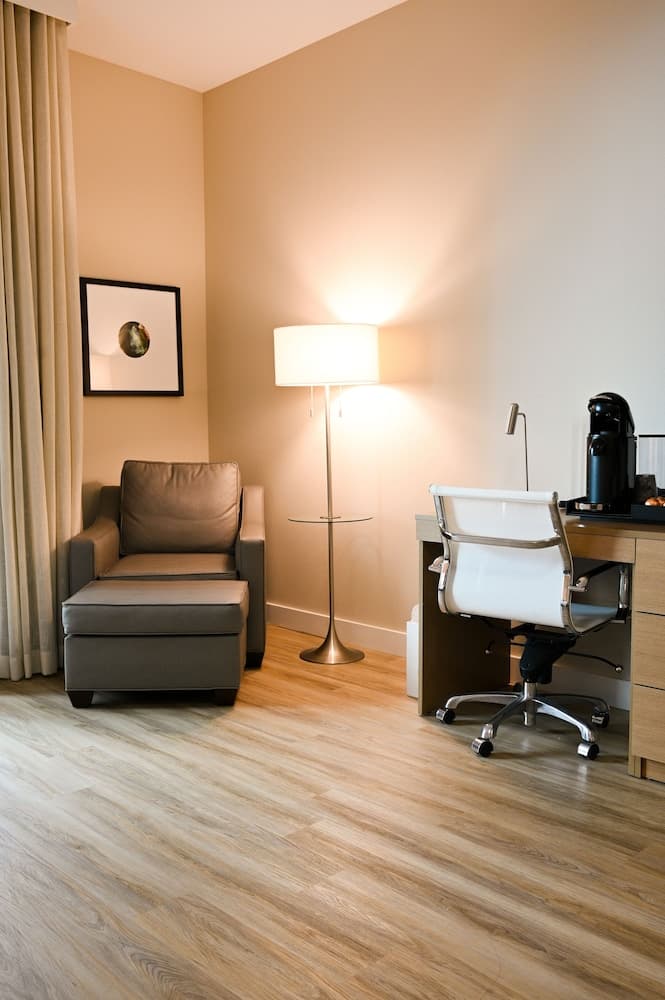 Art House Hotel and Suites gallery photo in Santa Rosa, CA — image 33