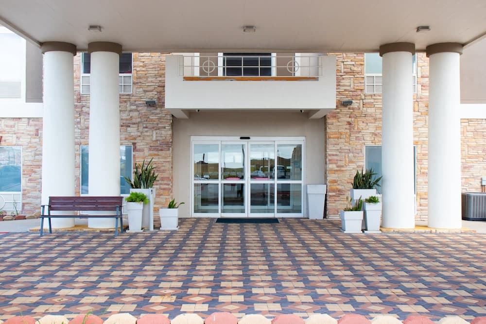 Holiday Inn Express Hotel & Suites Corpus Christi-Portland by IHG property views in Portland, TX — gallery photo 3