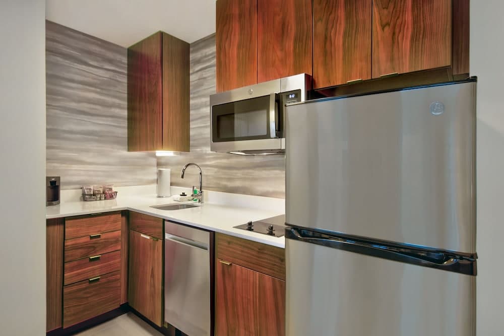 Residence Inn by Marriott Orlando Flamingo Crossing/Western Entrance gallery photo in Winter Garden, FL — image 39