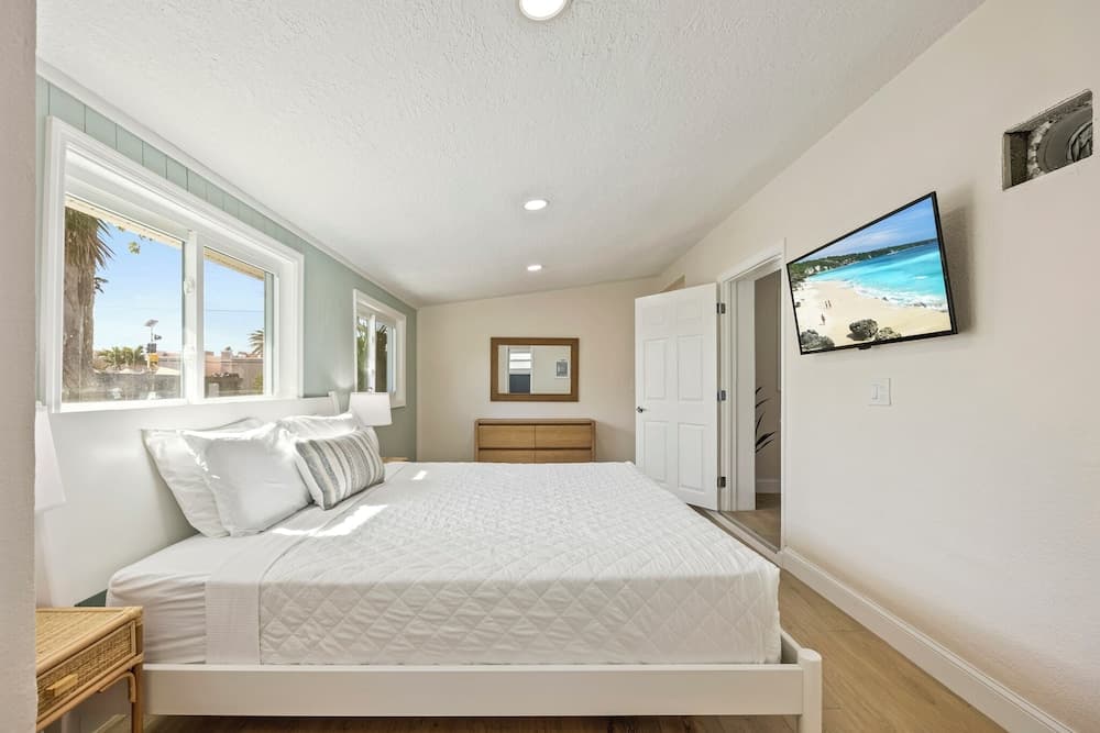 The Drift property views in Cocoa Beach, FL — gallery photo 3
