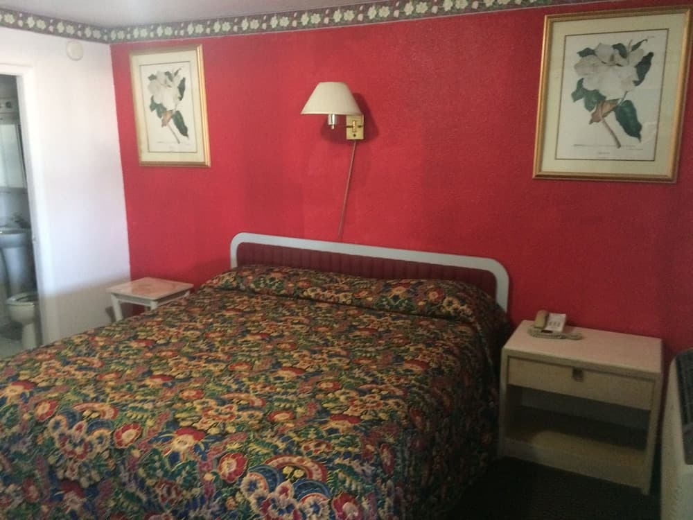 Buckeye Motor Hotel interior in Buckeye, AZ — gallery photo 2