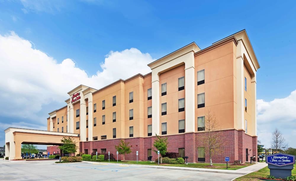 Hampton Inn & Suites Morgan City featured exterior or lobby in Morgan City, LA — similar hotel
