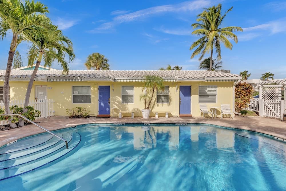 Bahama Beach Club Pompano — hotel in Pompano Beach, Florida