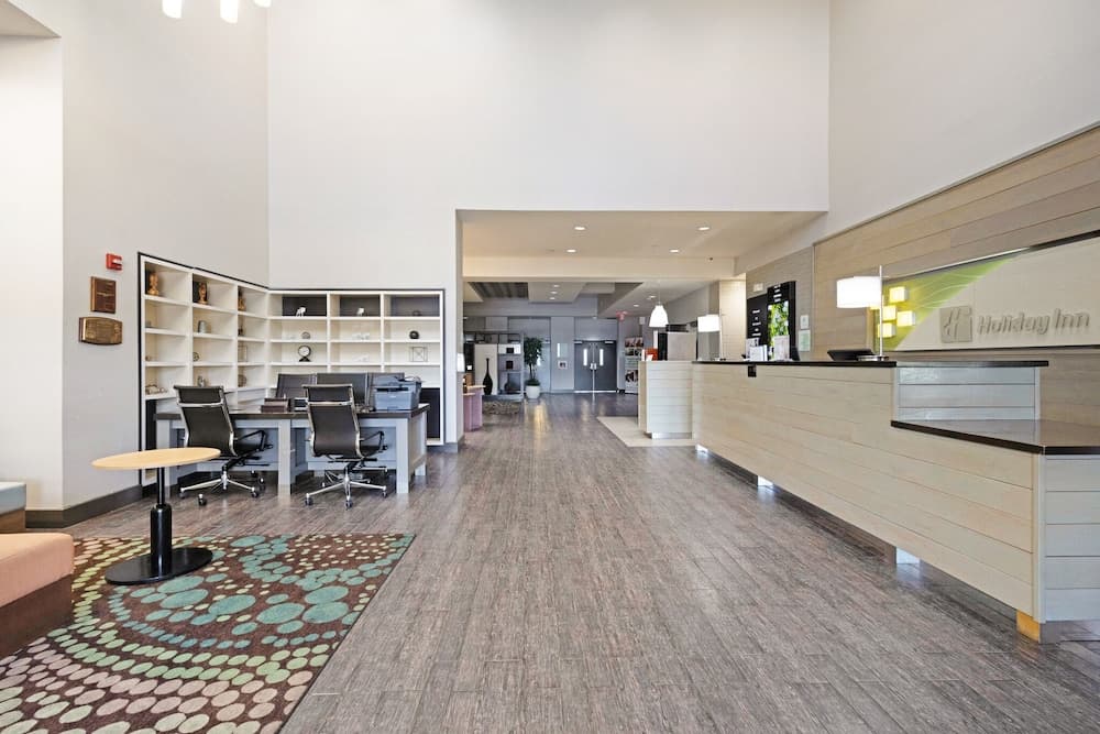 Holiday Inn Texarkana Arkansas Conv Ctr by IHG property views in Texarkana, TX — gallery photo 3
